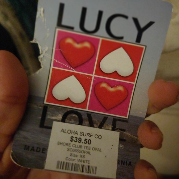 Beach shirt cover-up - Picture 2 of 3